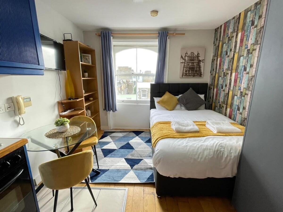 Apartment Portobello Road Artistic 'budget' *