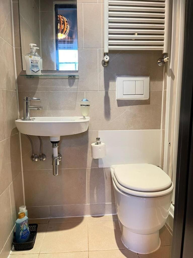 Apartment Portobello Road Artistic 'budget' London
